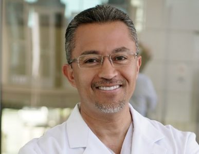 Dr Javier Romero